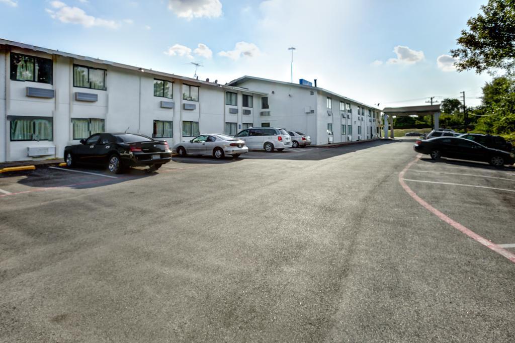 Motel 6-Dallas, Tx - South Exterior photo